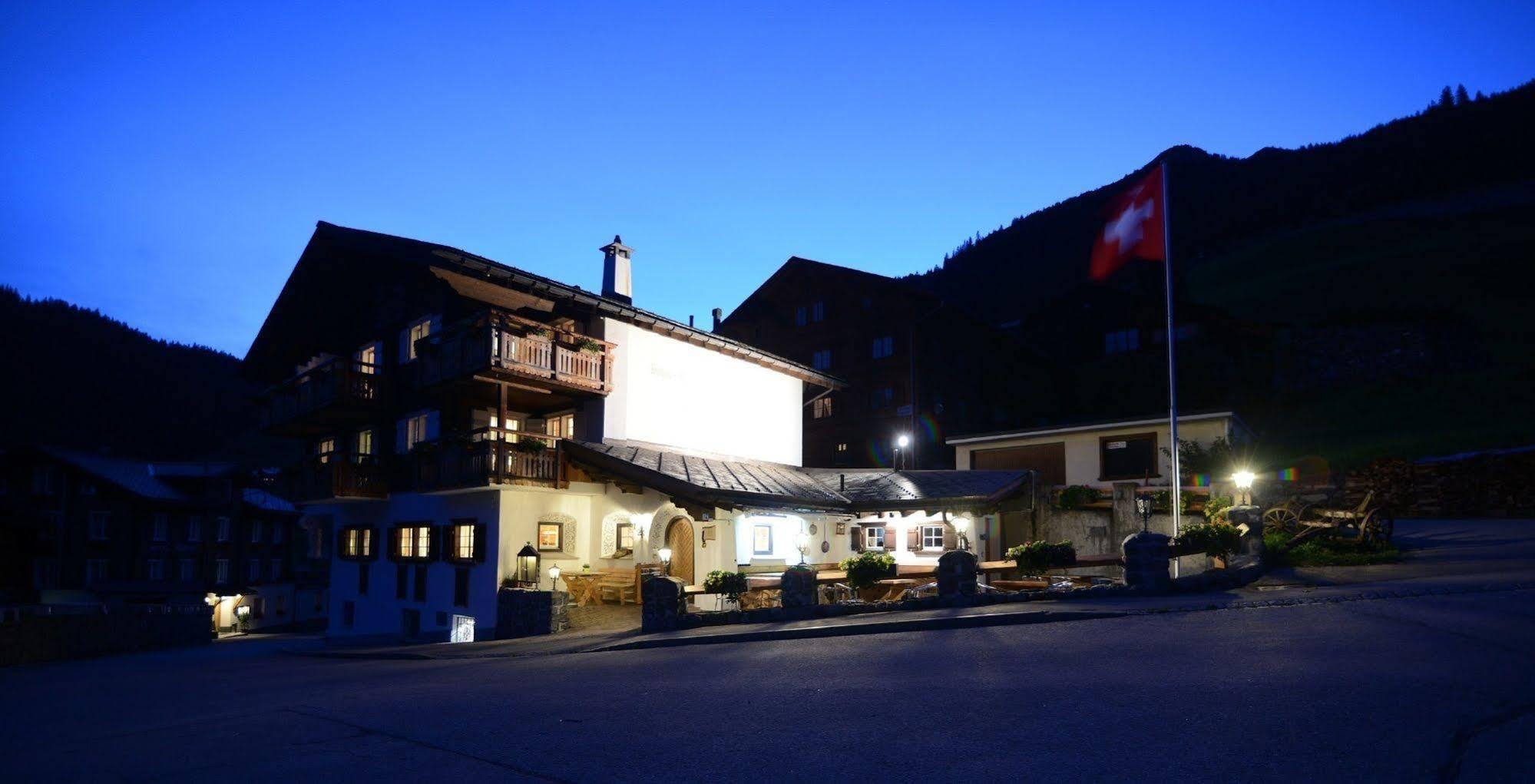 Hotel Madrisajoch Saint Antonien Екстер'єр фото