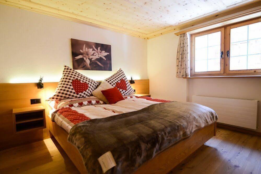 Hotel Madrisajoch Saint Antonien Екстер'єр фото